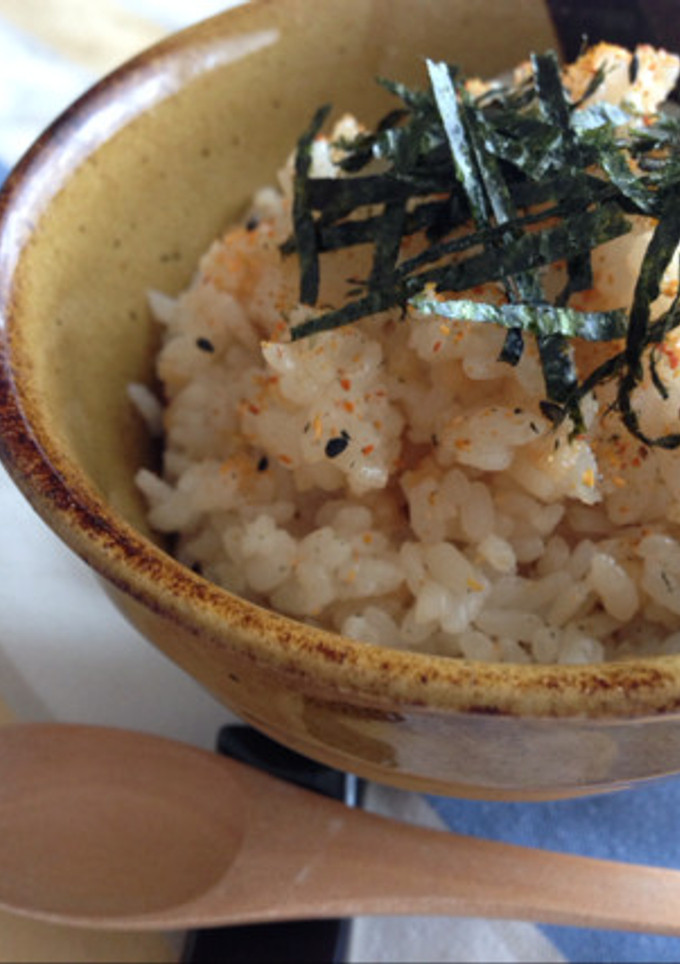 【ひとりメシ】天丼風？揚げ玉めんつゆご飯-レシピのメイン写真
