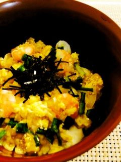 【15分】天かすたっぷりの海老たまご丼-レシピのメイン写真