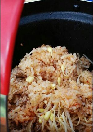 キャンプにどですか!キムチ炊き込みご飯-レシピのメイン写真