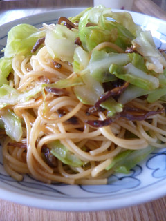 いかなごの釘煮と春キャベツのスパゲッティ-レシピのメイン写真
