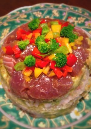 マグロとアボカドのちらし寿司風ケーキ-レシピのメイン写真