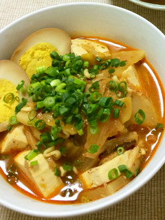フライパンで作る キムチ鍋的辛ラーメン-レシピのメイン写真
