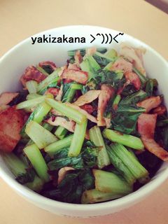 簡単10分★大根葉とベーコン炒め-レシピのメイン写真