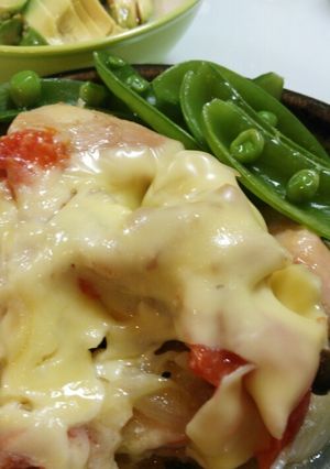 鶏もも肉のハーブソルト焼きチーズのせ♪-レシピのメイン写真