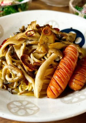 きのこたっぷりペべロンチーノ風-レシピのメイン写真