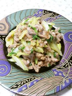 牛肉とセロリの南国風炒め♬-レシピのメイン写真