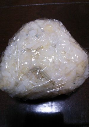 簡単 あるものおにぎり-レシピのメイン写真