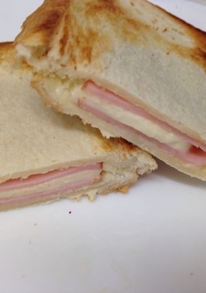 ★簡単朝食★トースターでホットサンド-レシピのメイン写真