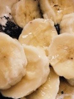 黒ごまはちみつばななヨーグルト-レシピのメイン写真