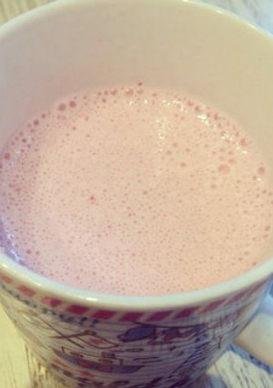 ふわふわフレッシュいちごオレ-レシピのメイン写真