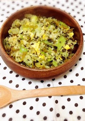 ＊しゃきしゃきレタスの高菜ピラフ＊-レシピのメイン写真