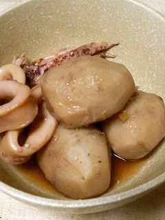 里芋と剣先いかの煮物-レシピのメイン写真
