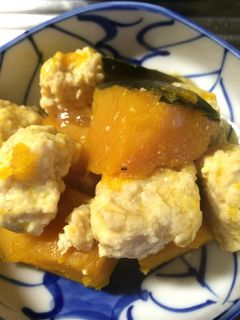 ふわふわ鶏だんごとかぼちゃの煮物-レシピのメイン写真