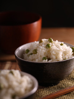 天然だしパックで作る 豆ごはん-レシピのメイン写真