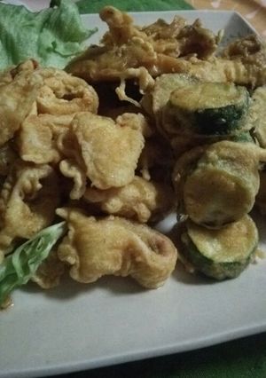 ｲｶ,ｽﾞｯｷｰﾆ,ｶﾚｰﾌﾘｯﾀ-レシピのメイン写真