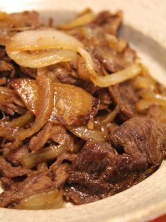 節約!材料2つ!牛肉とたまねぎのすき煮-レシピのメイン写真