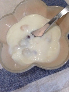 混ぜるだけ!甘納豆で甘いヨーグルト!-レシピのメイン写真