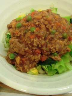 野菜たっぷり黒豚肉みそうどん B級グルメ-レシピのメイン写真