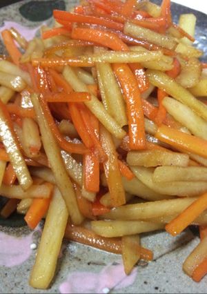 じゃがいもと人参のきんぴら(甘味)-レシピのメイン写真