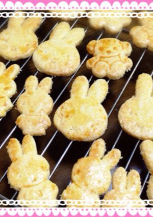 簡単 型抜きクッキー（ココナッツ入り）-レシピのメイン写真
