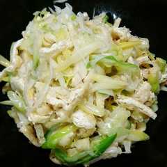 A picture of ネギ大量消費！油揚げとゴマだれで♪.
