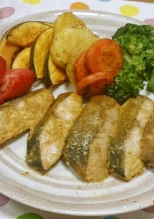 簡単美味しい♪鮭と野菜のタンドリー風-レシピのメイン写真