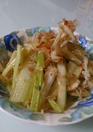 旨味がたっぷり☆セロリとさきいかのサラダ-レシピのメイン写真
