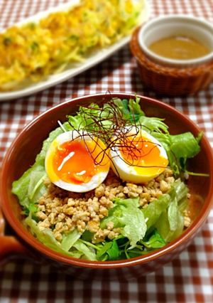 豆腐そぼろのサラダ丼-レシピのメイン写真