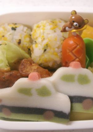 かまぼこトミカの彩り弁当-レシピのメイン写真