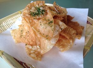 余った餃子 の皮でギョウザチップ♡のり塩-レシピのメイン写真