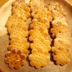รูปของ ＊さくほろ強力粉でさっくりクッキー＊
