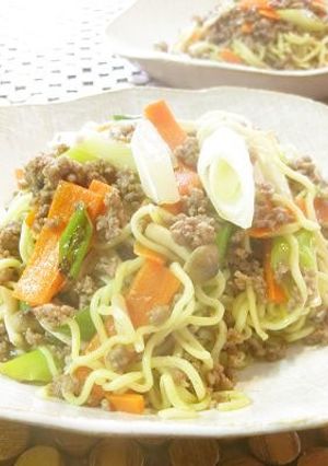 オッサンの挽肉de塩焼きそば-レシピのメイン写真