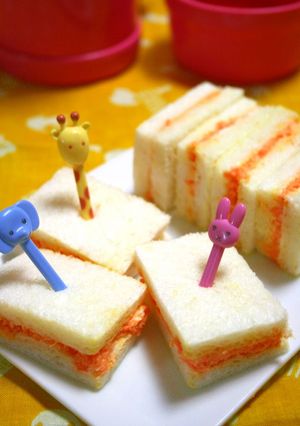 これなに？ちょっとびっくり！人参サンド♪-レシピのメイン写真