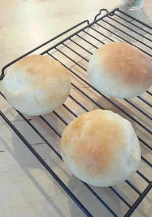 中モッチリ外カリッと☆毎日焼きたてパン-レシピのメイン写真