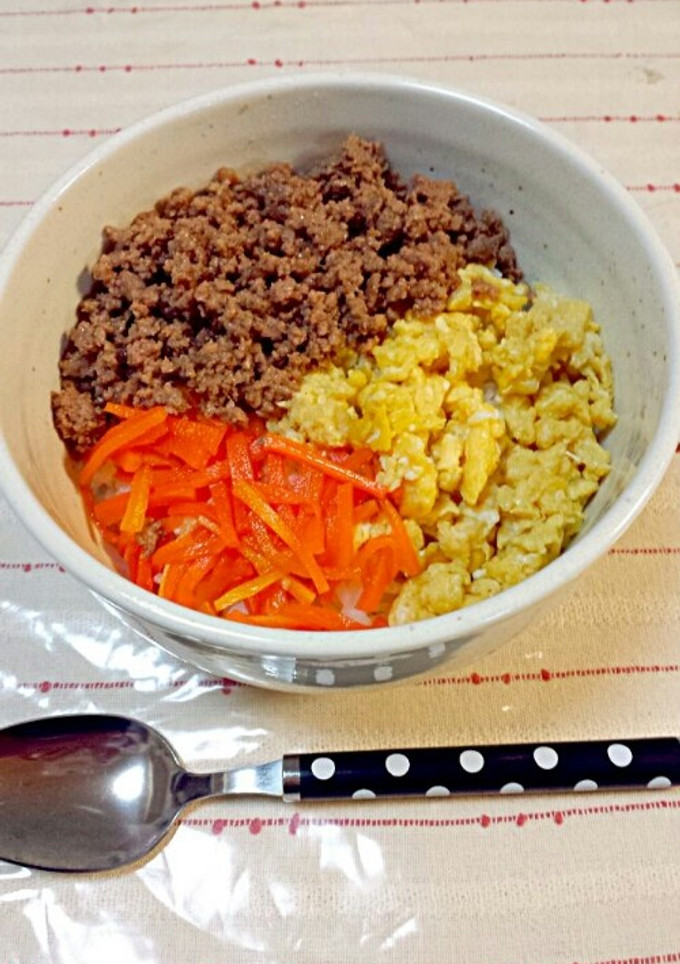 簡単 そぼろ三色丼-レシピのメイン写真