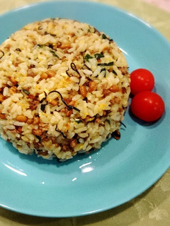 ランチに簡単!納豆炒飯(ひじきとニラ)-レシピのメイン写真