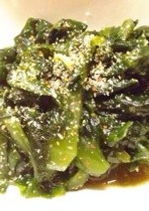 生ワカメごま油和え ニンニク風味-レシピのメイン写真