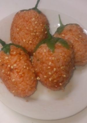 いちごのおむすび(いちごの代用品)-レシピのメイン写真