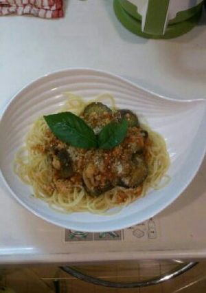 鶏ひき肉となすのミートソーススパゲティ-レシピのメイン写真