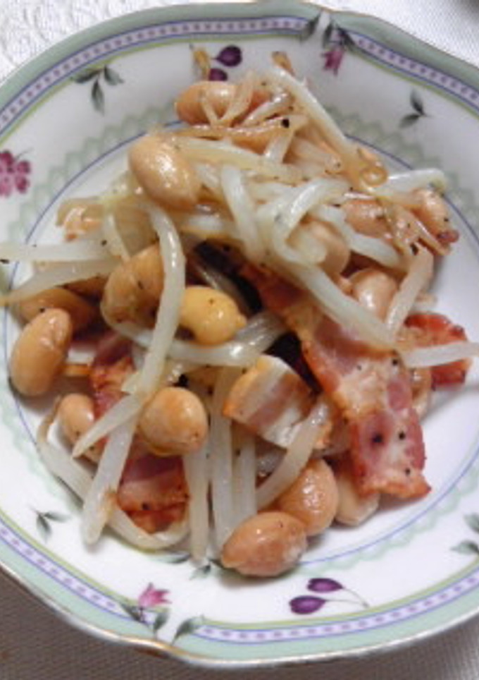 大豆ともやしとベーコンの炒め物-レシピのメイン写真
