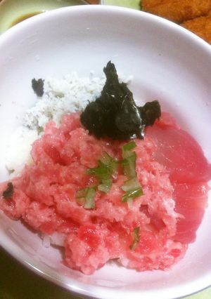 のせるだけで簡単♪シラスとWまぐろ海鮮丼-レシピのメイン写真