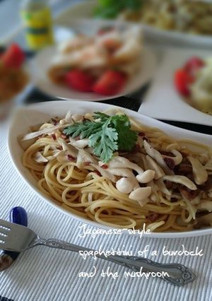 フライパンひとつ♪ごぼうと茸の和風パスタ-レシピのメイン写真