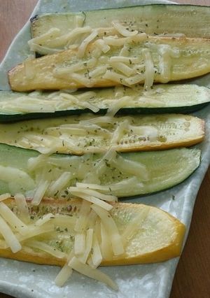 とってもジューシー♪ズッキーニのステーキ-レシピのメイン写真