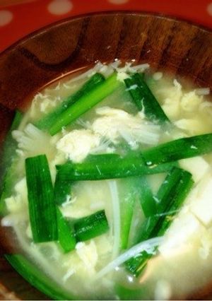 豆腐*えのき*ニラ*ふわふわ卵の味噌汁-レシピのメイン写真