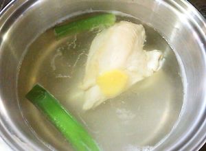 ゆで鶏～鶏胸肉でもパサパサしない方法-レシピのメイン写真