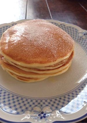 シンプルでおいしい♪もちもちパンケーキ-レシピのメイン写真