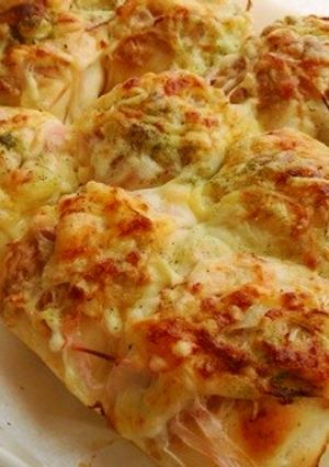 フワフワ♪ちぎりパンでおかずパン-レシピのメイン写真