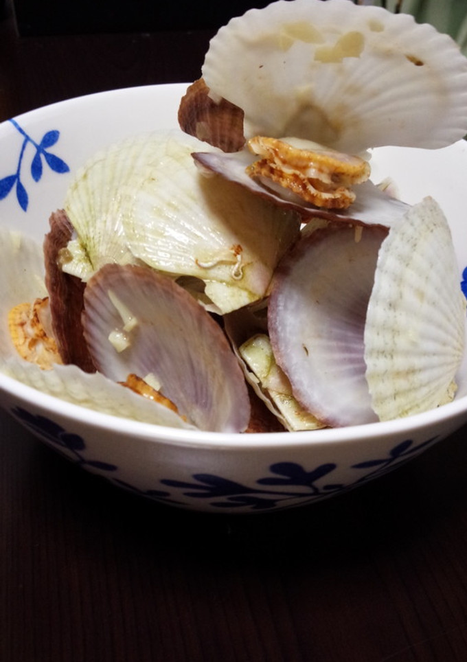 殻付きベビーほたてのバター酒蒸し☆-レシピのメイン写真
