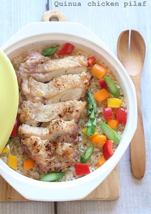 キヌアのいろどりピラフ*チキンのせ-レシピのメイン写真