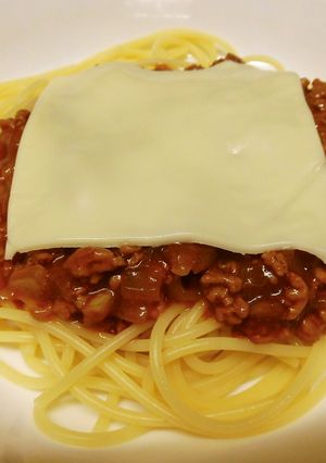 ミートソースにとろけるチーズ♪-レシピのメイン写真